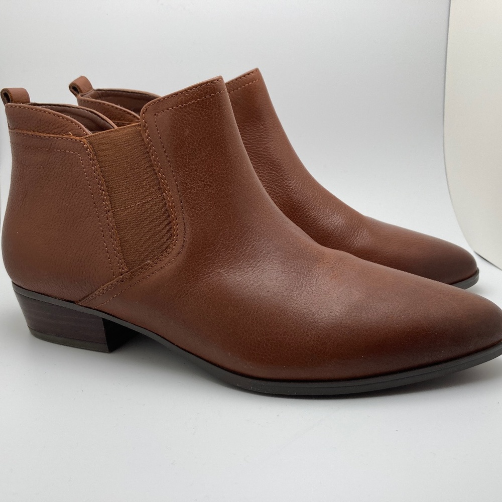 Naturalizer Leather Becka Ankle Boots